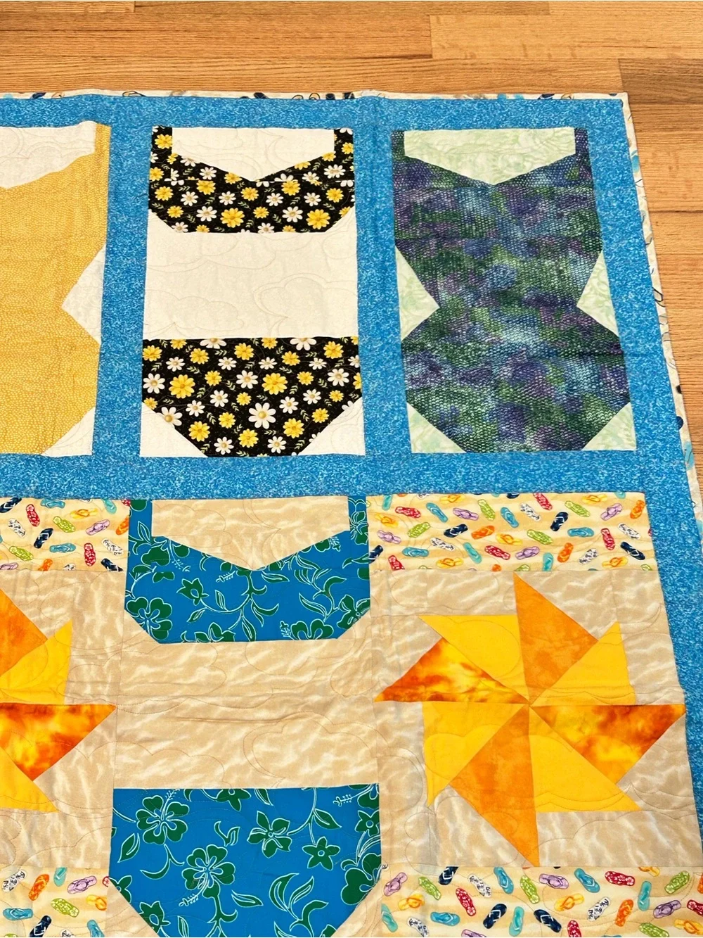 Handmade Quilt Throw Swimsuit Whimsical Summer 61”x36”‎